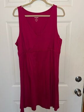 Old Navy Fuchsia Sleeveless V-Neck Knit Dress